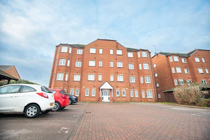 2 Bedroom Flat To Rent In Chandlers Court, Kingston Upon Hull, HU9