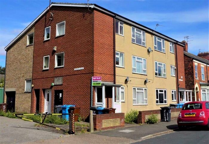 2 Bedroom Flat To Rent In Vermont House, Vermont Street, Hull, HU5