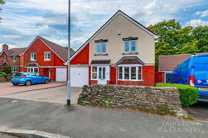 4 Bedroom Detached House For Sale In The Birches, Glenholt, Plymouth, PL6
