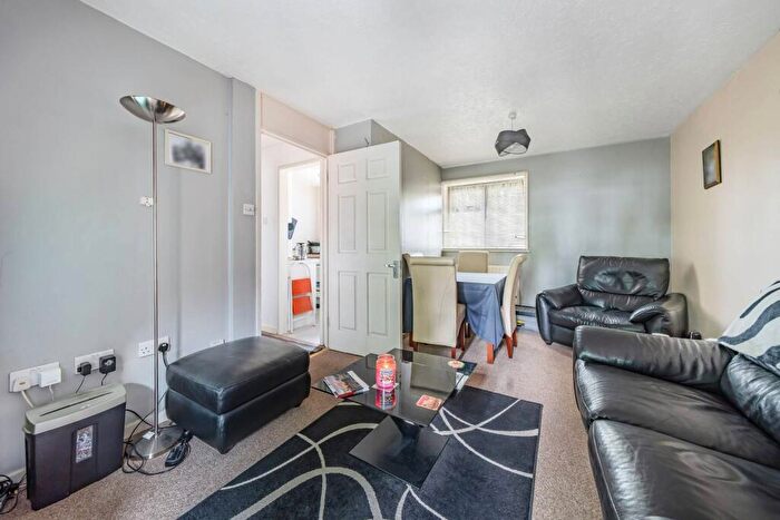 1 Bedroom Flat To Rent In Duppas Hill Lane, Croydon, CR0