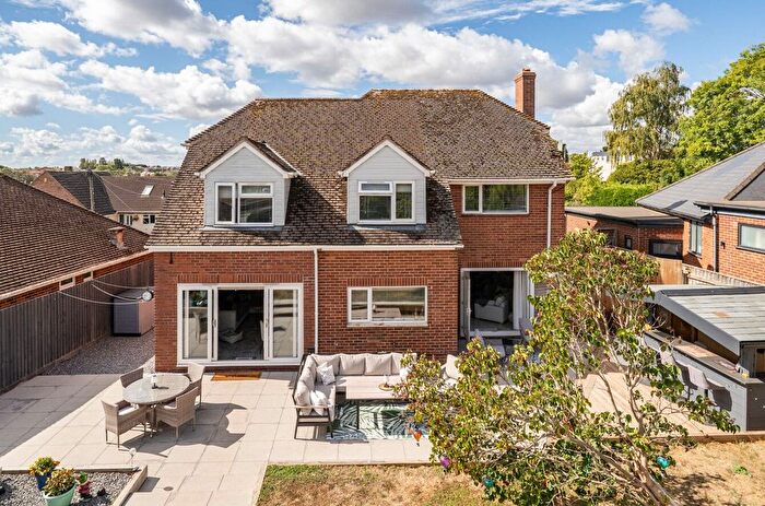 4 Bedroom Detached House For Sale In Langaton Lane, Exeter, EX1