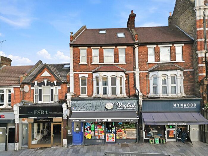 2 Bedroom Apartment To Rent In Chingford Road, London, E17