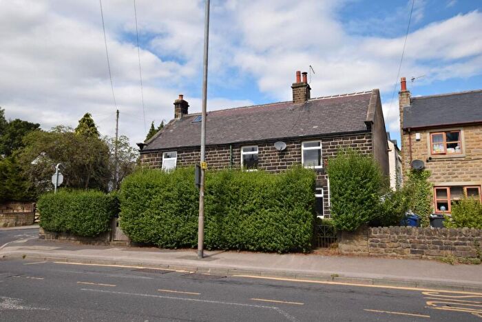 2 Bedroom Cottage To Rent In Manchester Road, Millhouse Green, S36