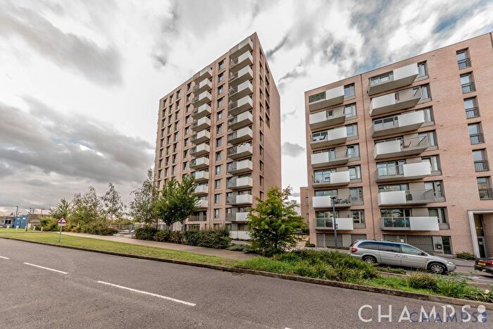 2 Bedroom Flat To Rent In Waterside Heights, E16