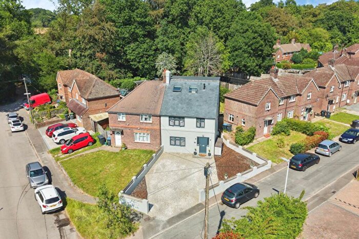 4 Bedroom Semi-Detached House For Sale In King George Avenue, East Grinstead, RH19