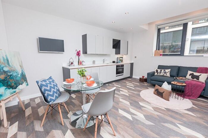 1 Bedroom Apartment To Rent In Salisbury House, Granby Row, Manchester, Greater Manchester, M1