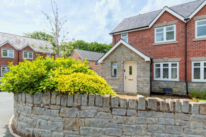 3 Bedroom Semi Detached House For Sale In Plas Y Coed, Bangor, Gwynedd, LL57