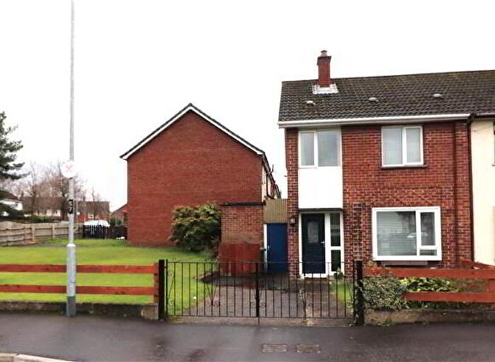 3 Bedroom End Of Terrace House For Sale In Hornbeam Road, Belfast, BT17