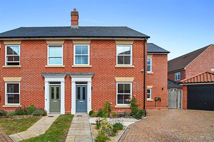 4 Bedroom Semi-Detached House For Sale In Summers Park, Lawford, Manningtree, CO11