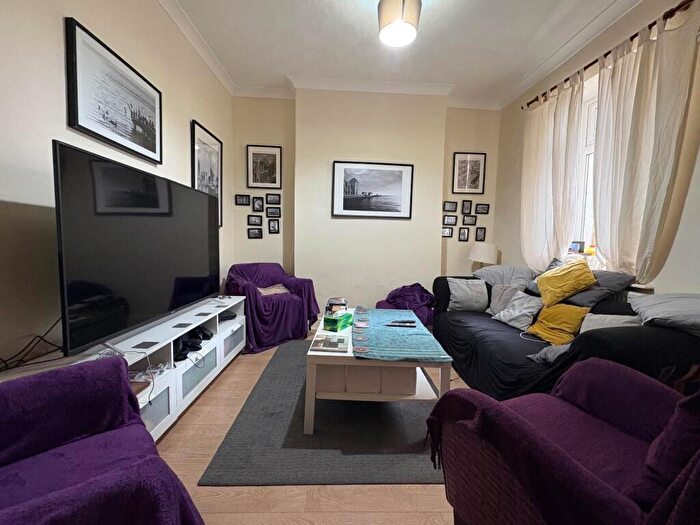 3 Bedroom End Of Terrace House For Sale In Salop Street, Penarth, CF64