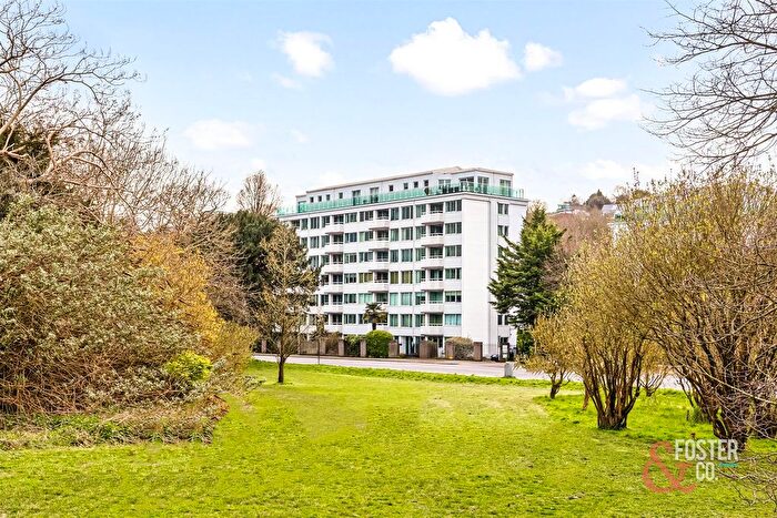 3 Bedroom Flat For Sale In London Road, Preston, Brighton, BN1