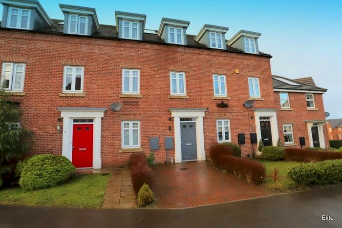 3 Bedroom Town House To Rent In Burton Woods, Spennymoor, DL16