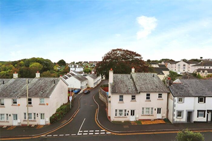 3 Bedroom End Of Terrace House For Sale In Bideford, Devon, EX39