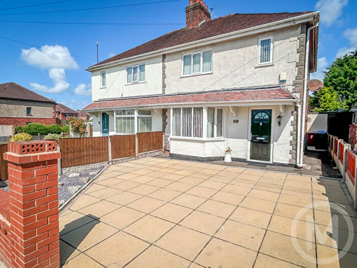 3 Bedroom Semi-Detached House For Sale In Mansfield Road, Blackpool, FY3