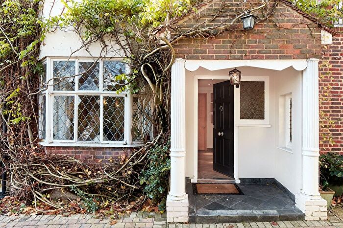 5 Bedroom Detached House To Rent In Sutherland Grove, Putney, London, SW18