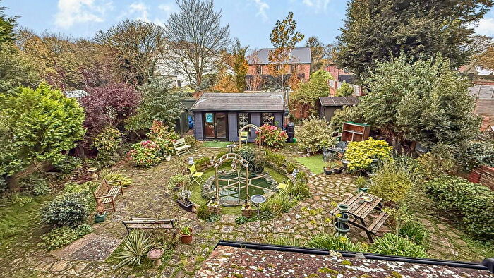 2 Bedroom Flat For Sale In Flat C, Grimston Ave, Folkestone, CT20
