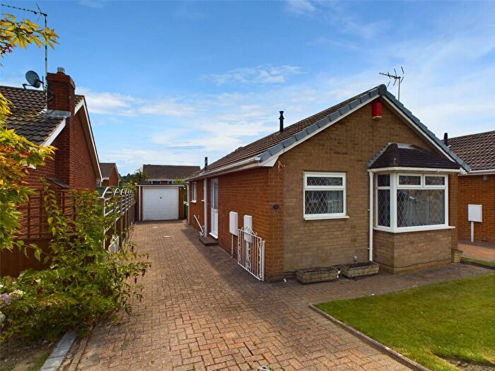 2 Bedroom Bungalow For Sale In Surfleet Close, Wollaton, Nottinghamshire, NG8