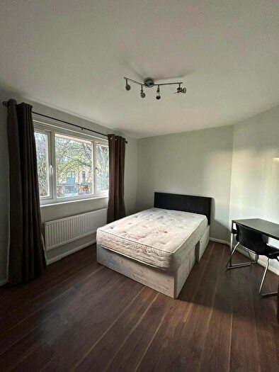 4 Bedroom House Of Multiple Occupation To Rent In Shield Street, Newcastle Upon Tyne, NE2