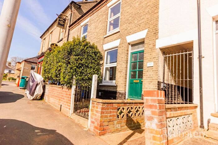 2 Bedroom Terraced House To Rent In Newmarket Street, Norwich, NR2