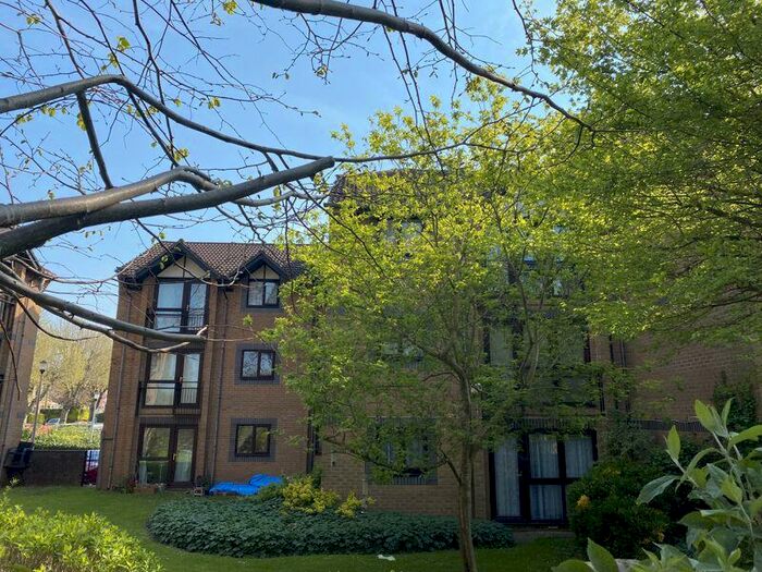 1 Bedroom Flat To Rent In Beaufort Heights, Bristol, BS5