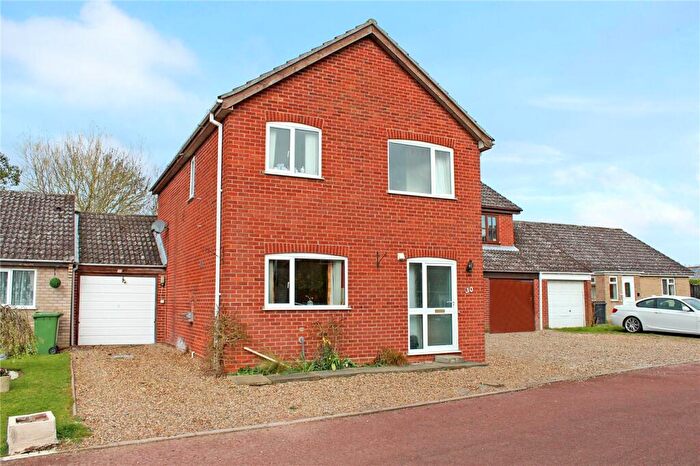 3 Bedroom House To Rent In Burgess Way, Brooke, Norwich, NR15