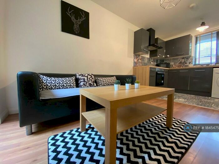 2 Bedroom Penthouse To Rent In Bedford Street South, Leicester, LE1