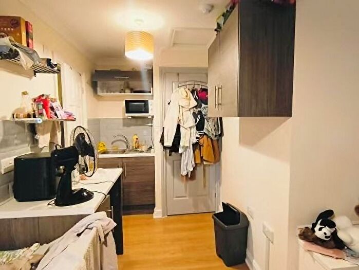 1 Bedroom Property To Rent In Wolfe Crescent, London, SE16