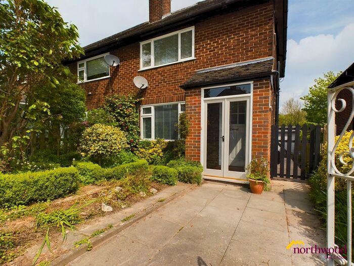 3 Bedroom Semi-Detached House To Rent In Hillport Avenue, Porthill, Newcastle-Under-Lyme, ST5
