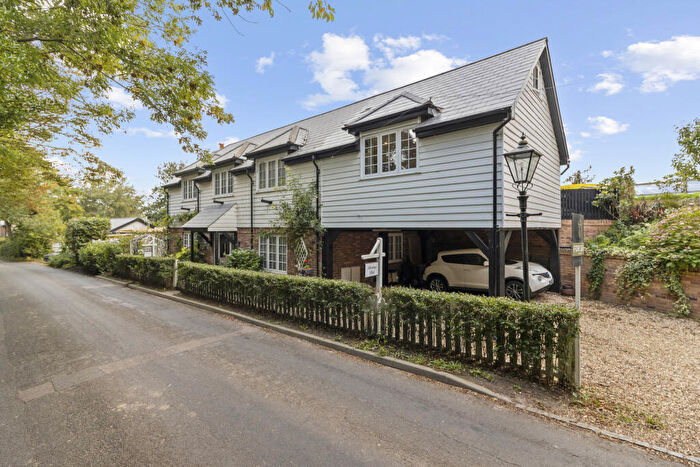 5 Bedroom Detached House For Sale In Grove Hill, Hellingly, Hailsham, East Sussex, BN27