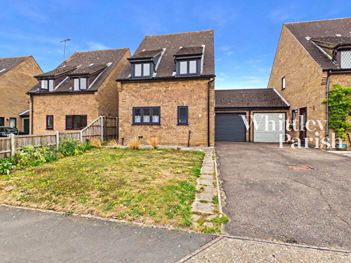 3 Bedroom Link Detached House For Sale In Martins Meadow, Gislingham, Eye, IP23