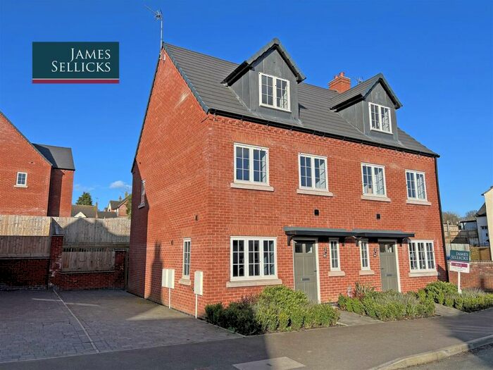 4 Bedroom Semi-Detached House For Sale In B, The Old Stableyard, Billesdon, Leicestershire, LE7