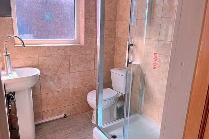 6 Bedroom Terraced House To Rent In Addison Road, Birmingham, B14