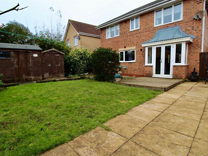 4 Bedroom House To Rent In Belton Road, Peterborough, PE2