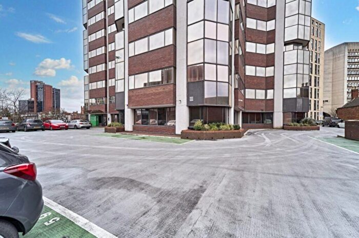 Garage / Parking To Rent In One Hagley Road, Metropolitan House, Birmingham, West Midlands, B16