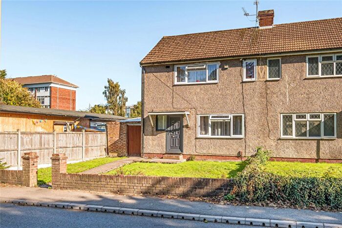 3 Bedroom End Of Terrace House For Sale In High Street, Orpington, BR5
