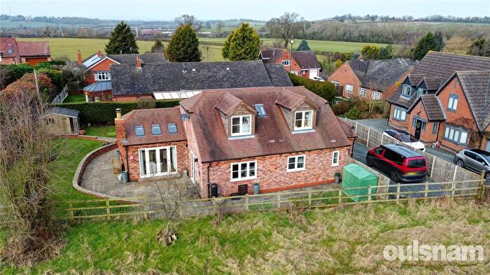 3 Bedroom Bungalow For Sale In Foredraught Lane, Tibberton, Droitwich, Worcestershire, WR9