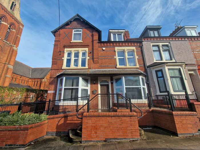 1 Bedroom Flat To Rent In St Saviours Road, Highfields, Leicester, LE5