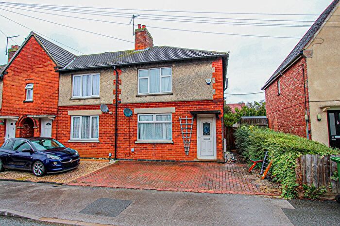 3 Bedroom End Of Terrace House For Sale In Eastfield Crescent, Finedon, NN9
