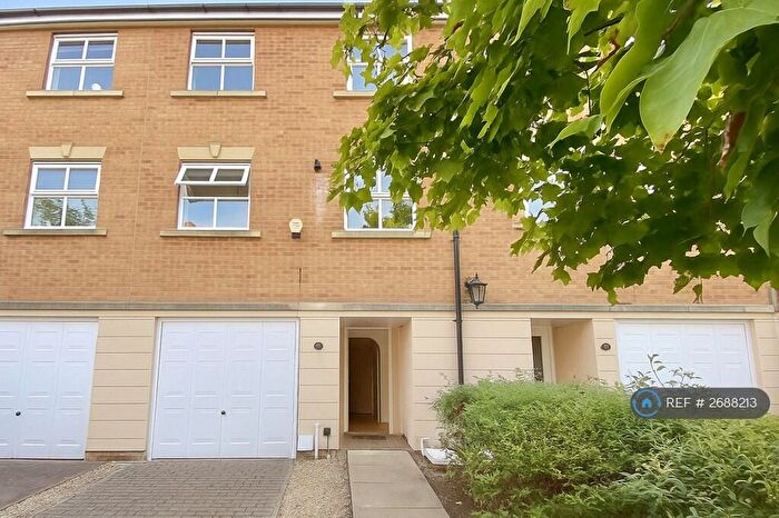 6 Bedroom Terraced House To Rent In Parnell Road, Stapleton, Bristol, BS16