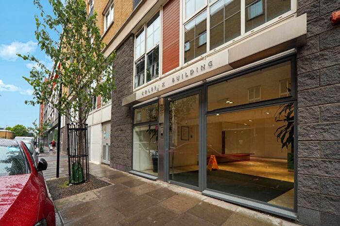 1 Bedroom Flat For Sale In Plumbers Row, Aldgate, E1