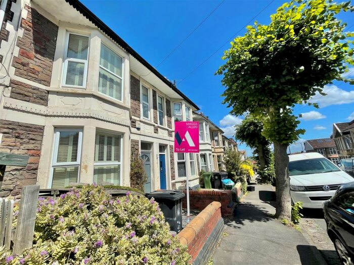 4 Bedroom Terraced House To Rent In Court Road, Horfield, BS7
