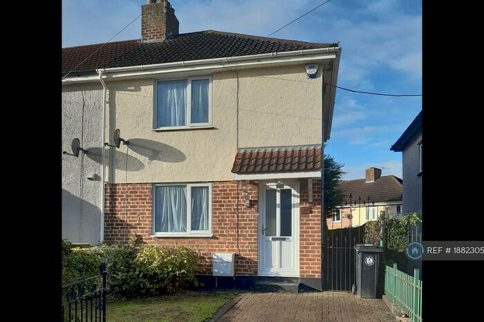 2 Bedroom End Of Terrace House To Rent In Gilda Crescent, Bristol, BS14