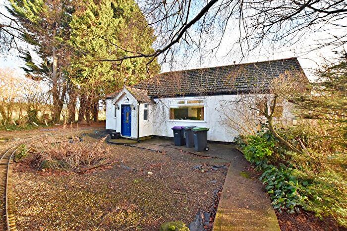 2 Bedroom Detached Bungalow For Sale In Delph Road, Branston Booths, Lincoln, LN4