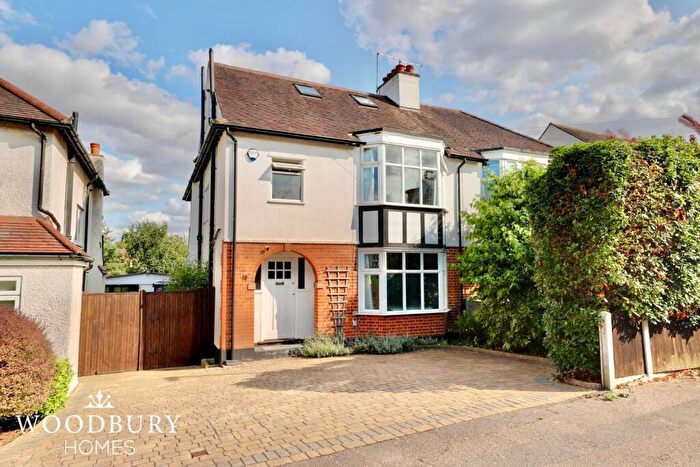 4 Bedroom Semi Detached House For Sale In Priory Road, Loughton, IG10