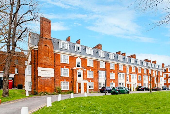 2 Bedroom Flat For Sale In Tyndale Mansions, Upper Street, London, N1
