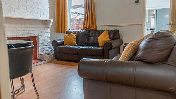 4 Bedroom Terraced House To Rent In Leslie Road, Edgbaston, B16