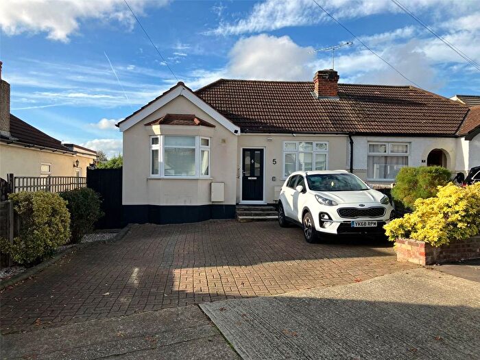 Property To Rent In Woodfield Way, Hornchurch, RM12