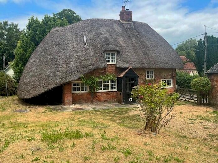 2 Bedroom Detached House To Rent In Church Lane, Mottisfont, Romsey, SO51