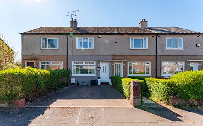 2 Bedroom Terraced House For Sale In Deveron Road, Bearsden, G61