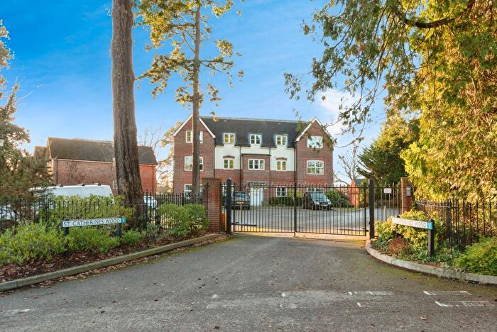 2 Bedroom Flat For Sale In St. Catherines Wood, Camberley, Surrey, GU15